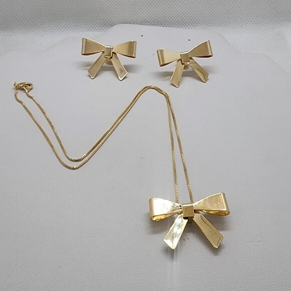 Brand New Brazilian 18k Gold Filled Bow Earrings and Necklace Set - Picture 1 of 7